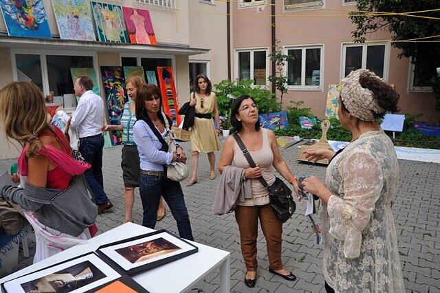 Heuer hat die offene Ausstellung "Kunst im Karrée" zehnjähriges Jubiläum.