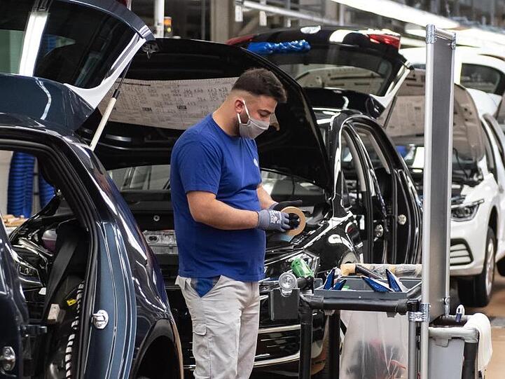 Auch VW hat die Corona-Krise voll zu spüren bekommen.