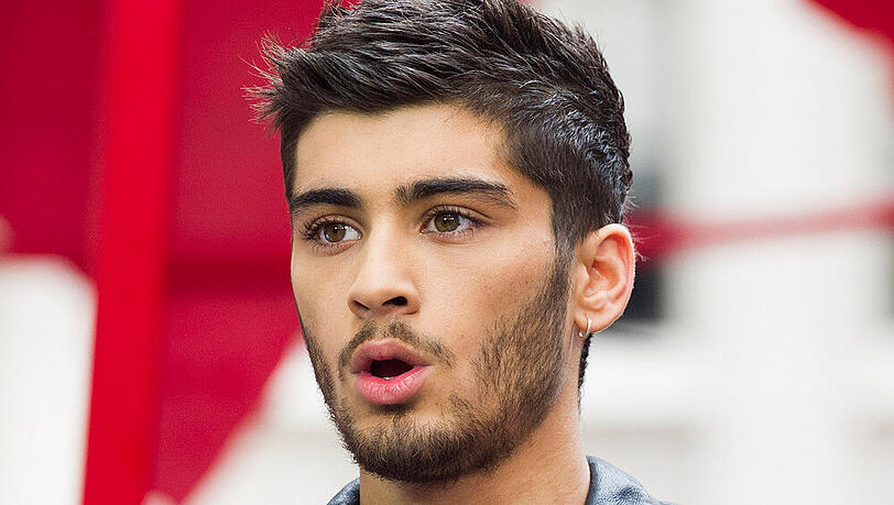 Zayn Malik verfolgen auch nach seinem Ausstieg bei One Direction die Negativschlagzeilen Zayn Malik verfolgen auch nach seinem Ausstieg bei One Direction die Negativschlagzeilen