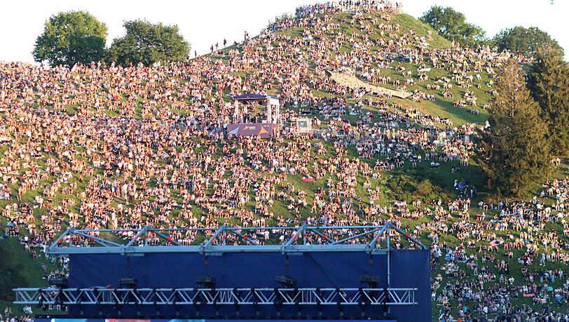 55.000 Besucher strömten bei der Eröffnung der European Championships in den Olympiapark. Klicken Sie sich durch die Bilder. 55.000 Besucher strömten bei der Eröffnung der European Championships in den Olympiapark. Klicken Sie sich durch die Bilder.