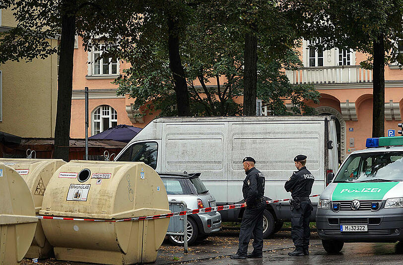 Nach seiner Tat ließ sich der Mann freiwillig von der Polizei festnehmen.