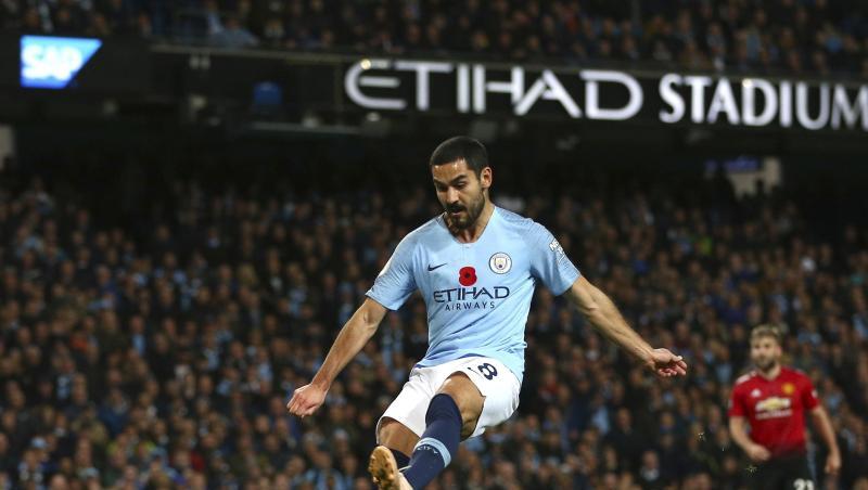 Laut Medienberichten hat Ilkay Gündogan die Vertragsverhandlungen mit Manchester City gestoppt. Laut Medienberichten hat Ilkay Gündogan die Vertragsverhandlungen mit Manchester City gestoppt.