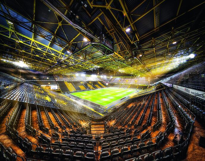 Hier ohne die "gelbe Wand" aus Fans: der Signal Iduna Park von Borussia Dortmund, das größte Fußballstadion Deutschlands.