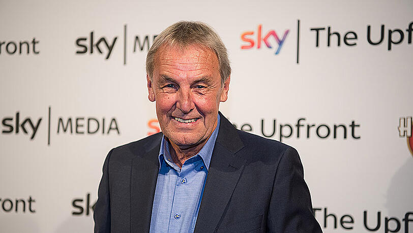 Moderiert ab August 2017 eine eigene Sendung bei Sky: Moderator Jörg Wontorra. Moderiert ab August 2017 eine eigene Sendung bei Sky: Moderator Jörg Wontorra.