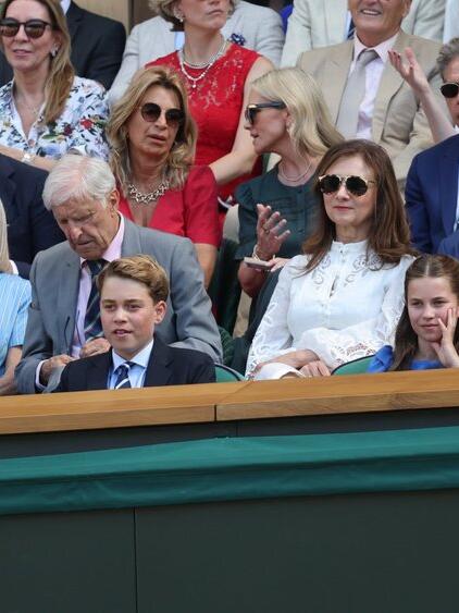Prinz William, Prinz George, Prinzessin Charlotte und Prinzessin Kate in der Royal Box beim Wimbledon-Finale.