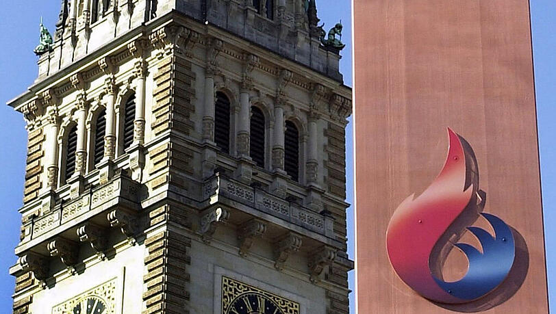 "Feuer und Flamme" für Olympia. Das trifft auf Hamburgs Bevölkerung derzeit mehr zu als auf die von Berlin. "Feuer und Flamme" für Olympia. Das trifft auf Hamburgs Bevölkerung derzeit mehr zu als auf die von Berlin.