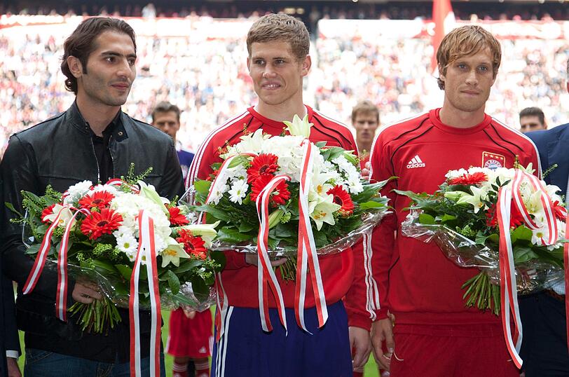 Hamit Altintop, Thomas Kraft und Andreas Ottl wurden am Samstag vor dem Spiel gegen Stuttgart offiziell verabschiedet