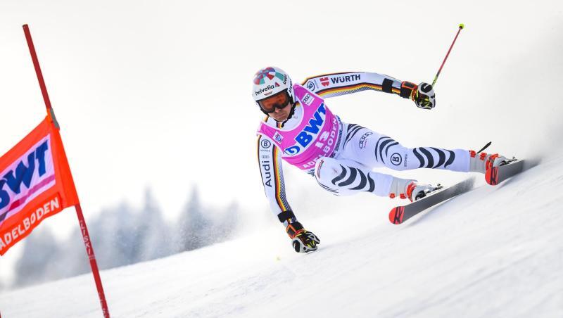 Stefan Luitz beim Riesenslalom in Adelboden in Aktion. Stefan Luitz beim Riesenslalom in Adelboden in Aktion.