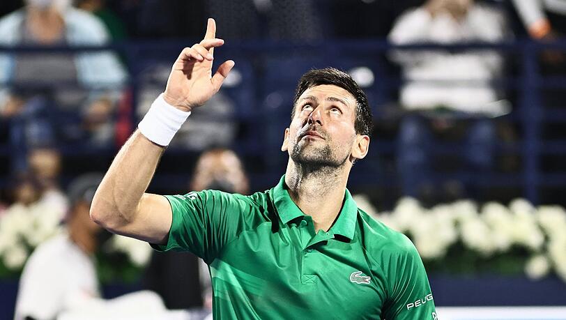 Novak Djokovic kehrt in Monte Carlo auf die Tour zurück und buhlt um die Gunst des Publikums.