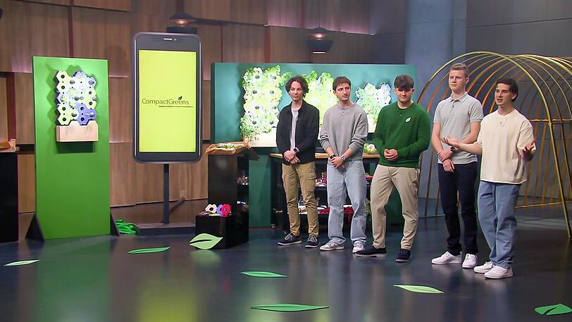 Max Lauterbach, Simon Zitzmann, Jonas Frank, Nick Werneck und Niklas Gabriel präsentieren "CompactGreens". Max Lauterbach, Simon Zitzmann, Jonas Frank, Nick Werneck und Niklas Gabriel präsentieren "CompactGreens".