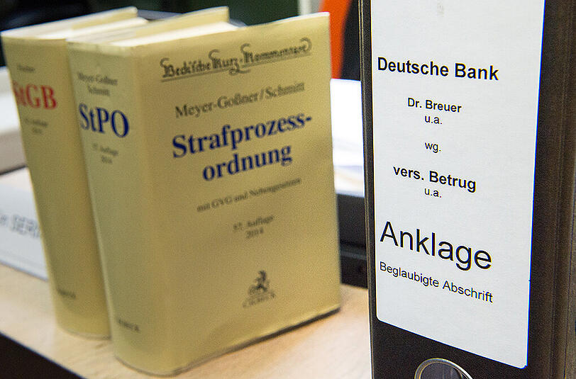 Die Anklageschrift gegen Rolf Breuer.