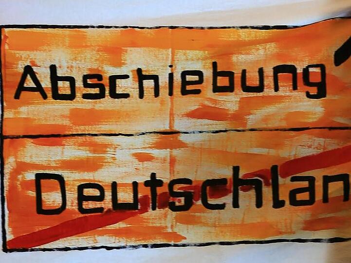 Mit dem Gesetzentwurf will Horst Seehofer die Ausreisepflicht von abgelehnten Asylbewerbern konsequenter durchsetzen.