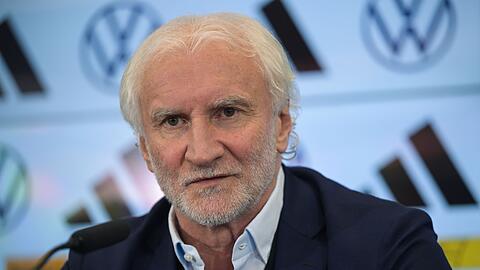 Rudi Völler tritt sein Amt offiziell am 1. Februar an.