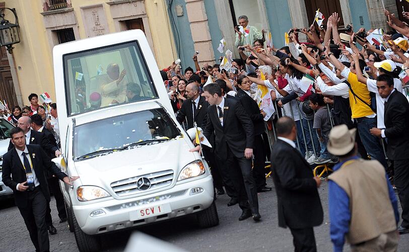 Papst Benedict XVI in Mexiko - sehen Sie hier die Bilder...