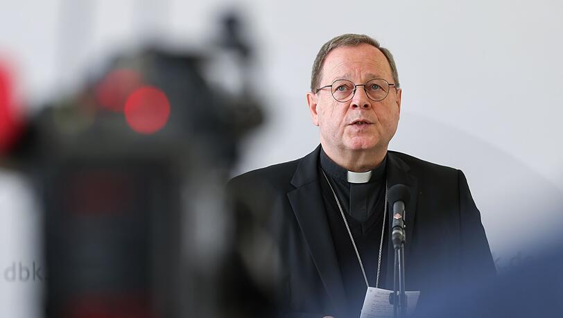 In W&uuml;rzburg will die Deutsche Bischofskonferenz einen neuen Vorsitzenden w&auml;hlen. Derzeitiger Amtsinhaber ist Georg B&auml;tzing.