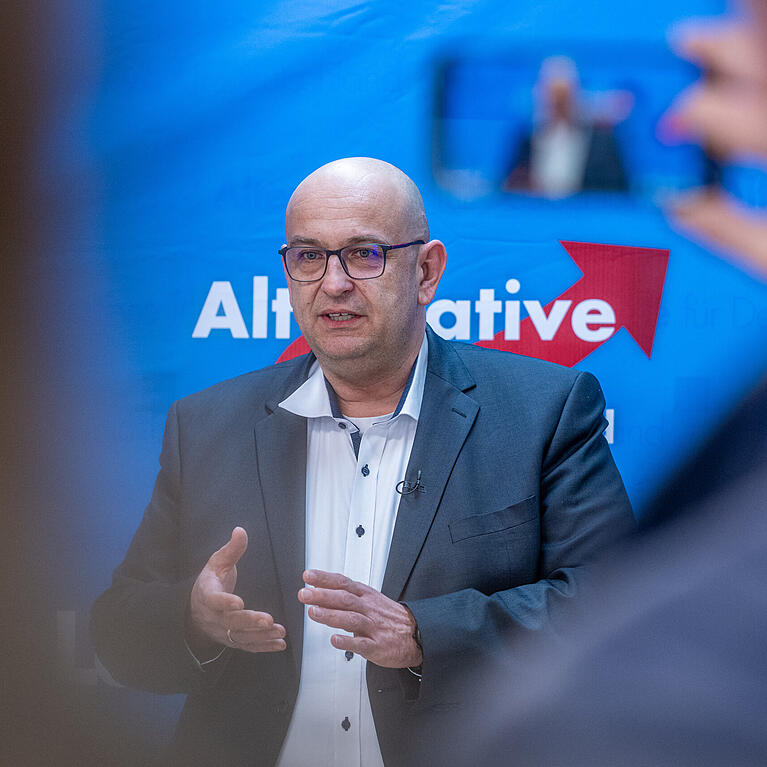 Wird er am Samstag zum dritten Mal gew&auml;hlt? Stephan Protschka, Landesvorsitzender der bayerischen AfD, muss sich beim Landesparteitag in Passau gegen einen Bundestagsabgeordneten aus Schwandorf behaupten.