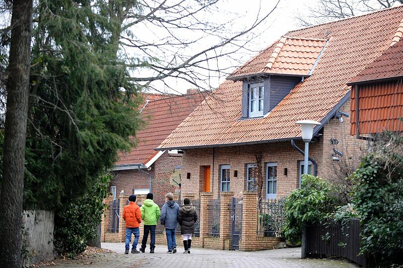 Ankunft in Großburgwedel. Wulffs Einfamilienhaus war der Auslöser für seine Krise.
