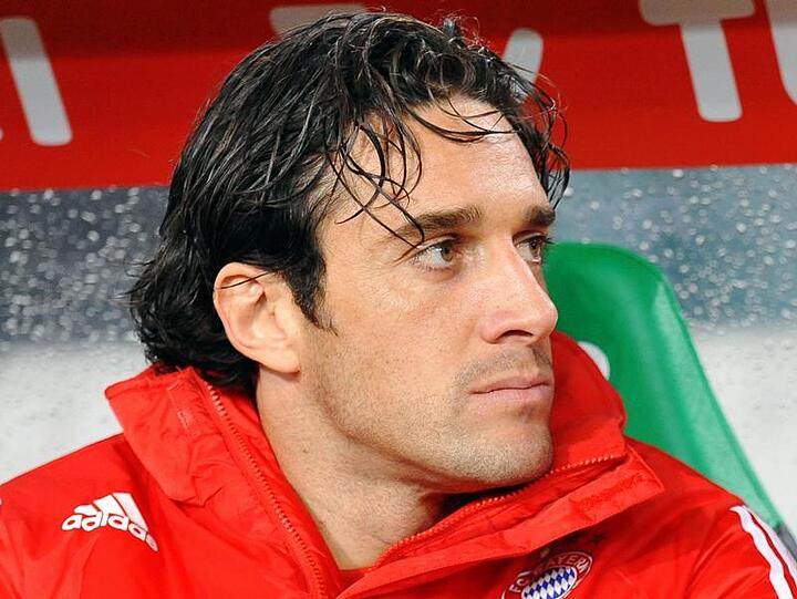 Luca Toni - im Dezember 2009 auf der Bayern-Ersatzbank