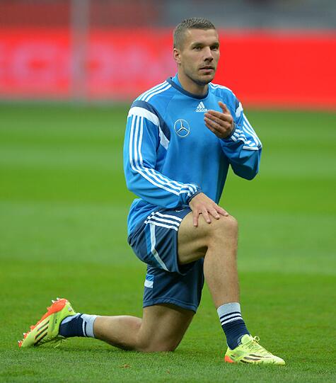 Podolski: Wieder nur Ersatz. Erst in den letzten Minuten durfte er in seinem Geburtsland ran. Pech mit seinem Latten-Knaller (81.).