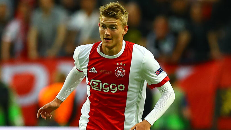 Matthijs de Ligt ist altuell bei Ajax Amsterdam unter Vertrag.