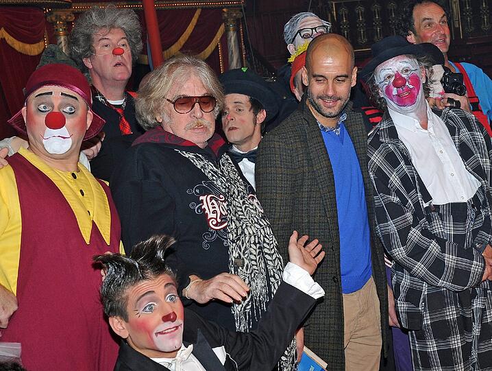 Im Zirkus "Roncalli": Pep in der Manege.