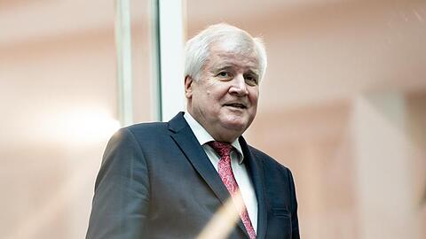 Horst Seehofer möchte eine europäische und keine nationale Lösung.
