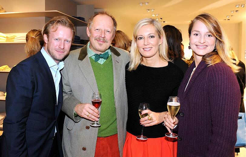 Valentin von Arnim, Axel Milberg, Judith Milberg und Lara Joy Körner