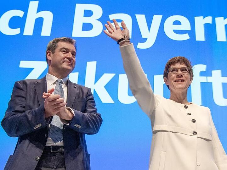 CSU-Chef Markus Söder und CSU-Chefin Annegret Kramp-Karrenbauer beim CSU-Parteitag in München.