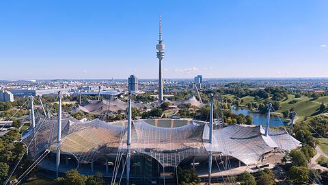 Muss schnell saniert werden: Das denkmalgesch&uuml;tzte Olympiastadion.