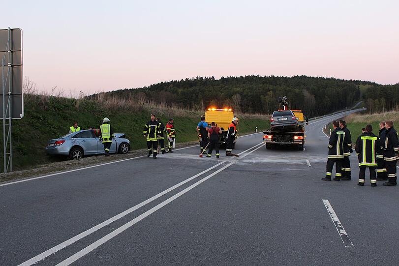 Bei dem Horror-Crash auf der B20 kam ein Mann ums Leben.
