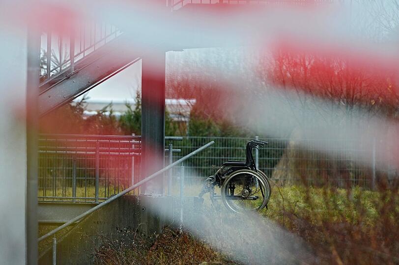 Die Behindertenwerkstatt am Tag nach dem Feuer-Inferno.