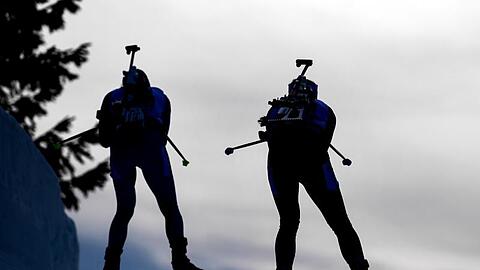 Einen normalen Weltcup-Winter wird es für die Biathleten in der anhaltenden Corona-Pandemie wieder nicht geben.