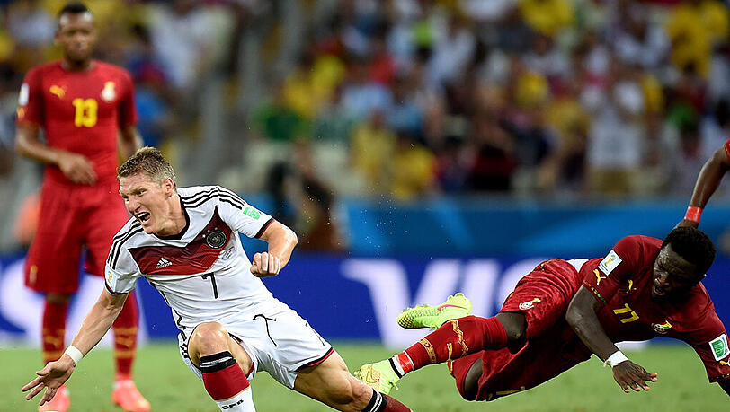 Bastian Schweinsteiger spielte gegen Ghana das erste Mal bei dieser WM. Bastian Schweinsteiger spielte gegen Ghana das erste Mal bei dieser WM.