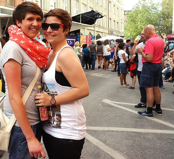 Die Bilder vom vielfältigen lesbischen Straßenfest in der Angertorstraße.