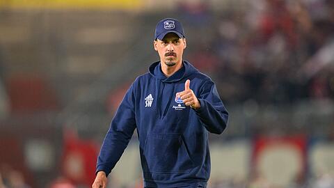 Unterhachings Trainer Sandro Wagner.