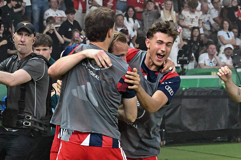 Für Tom Bischof gab es nach dem zweiten Treffer von Harry Kane kein Halten mehr. Für Tom Bischof gab es nach dem zweiten Treffer von Harry Kane kein Halten mehr.