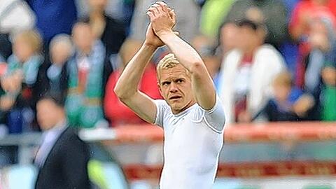 Steht bei Felix Magath auf der Wunschliste und fühlt sich geehrt vom Interesse an seiner Person: Club-Kapitän Andreas Wolf.