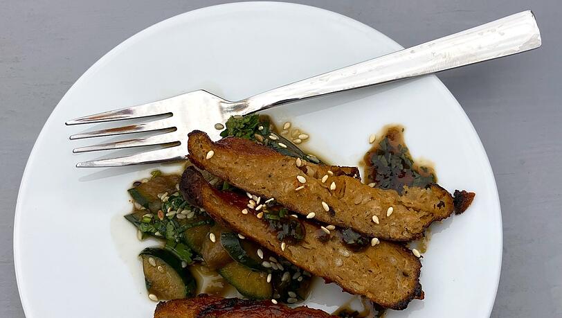 Vegane Spareribs aus Erbsen- und Sojaprotein. Vegane Spareribs aus Erbsen- und Sojaprotein.