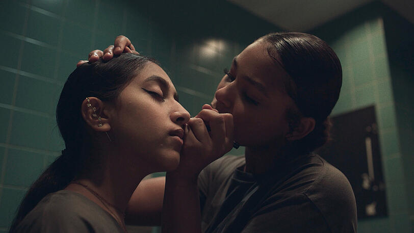 Szene aus dem Film "Sisterqueens".
