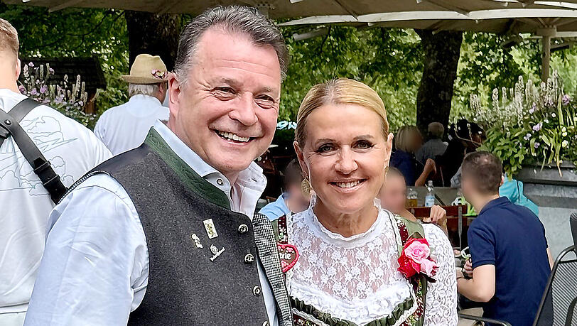 Sie betreiben auch das Gasthaus Ruf in Seefeld: die Wirtsleute Thomas und Edith Ruf. Sie betreiben auch das Gasthaus Ruf in Seefeld: die Wirtsleute Thomas und Edith Ruf.