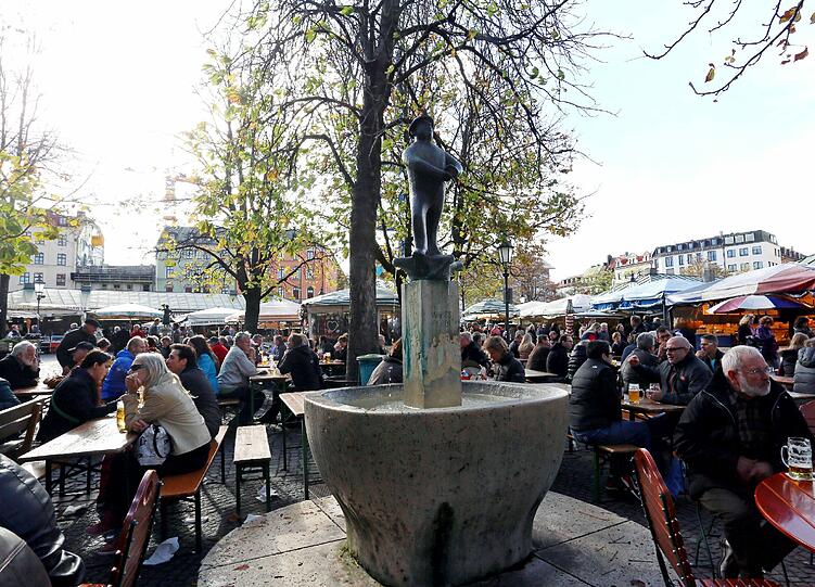 So warm war es im November selten: Bis zur 20-Grad-Marke stieg das Quecksilber und die Münchner warfen Mützen, Handschuhe und Schals weg, um Sonnenstrahlen für den Winter zu tanken. Hier die Bilder...