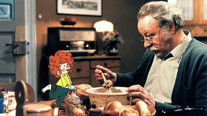 Schauspieler Gustl Bayerhammer und der kleine Kobold Pumuckl in einer Szene aus "Meister Eder und sein Pumuckl". Am 12. Februar 2022 wäre Bayrhammer 100 Jahre alt geworden.