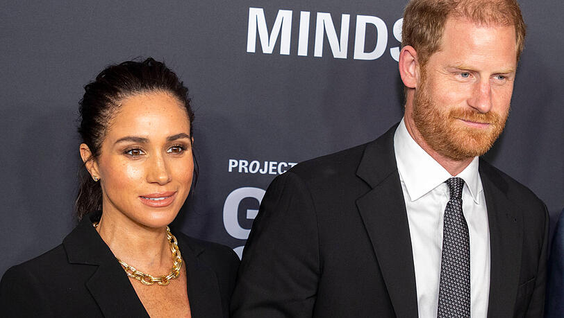 Herzogin Meghan und Prinz Harry wurden ausgebuht. Ihre Reaktion fällt eindeutig aus. Herzogin Meghan und Prinz Harry wurden ausgebuht. Ihre Reaktion fällt eindeutig aus.