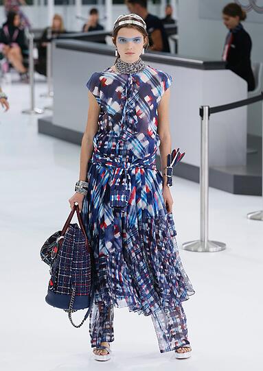 Chanel präsentiert seine neueste Kollektion in Paris