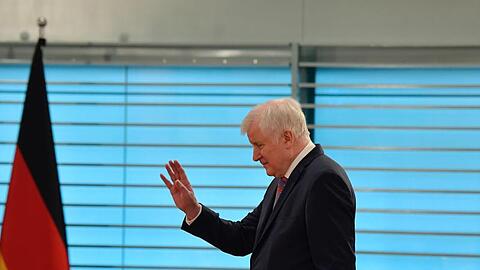 Bundesinnenminister Horst Seehofer (CSU) will Bundespolizisten vorerst nicht mehr nach Berlin zu Einsätzen schicken.