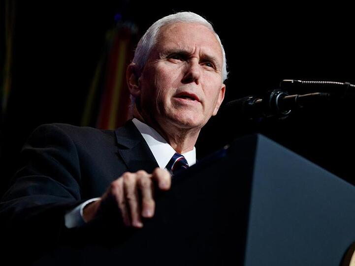 "Nicolás Maduro ist ein Diktator, dessen Machtanspruch jede rechtliche Grundlage fehlt", sagte US-Vizepräsident Mike Pence.