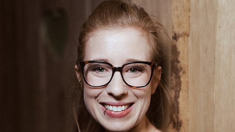 Sara Brandhuber hat ein Kinderbuch geschrieben, weil sie wegen Corona nicht auftreten durfte. Sara Brandhuber hat ein Kinderbuch geschrieben, weil sie wegen Corona nicht auftreten durfte.