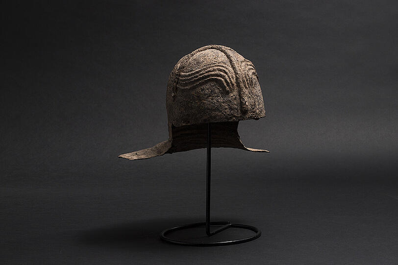 Römischer Eisenhelm, trajanisch, frühes 2. Jhdt. n. Chr.
