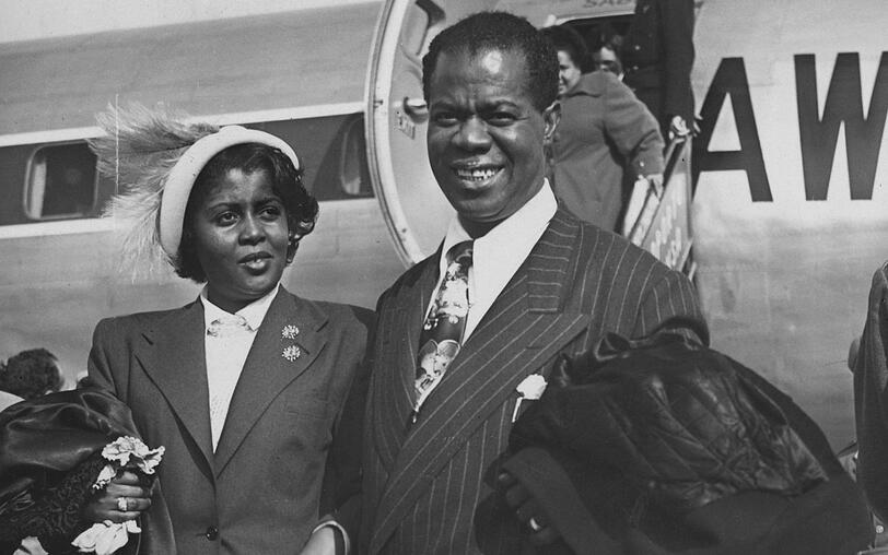 Louis Armstrong und Lucille Wilson heirateten 1942. Es war seine vierte Ehe, sie hielt bis zu seinem Tod. Louis Armstrong und Lucille Wilson heirateten 1942. Es war seine vierte Ehe, sie hielt bis zu seinem Tod.