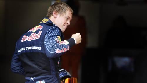„Ein seriös arbeitender junger Mann. Dem vertrauen wir voll“: Sebastian Vettel bekommt ein dickes Lob von seinem Teamchef. „Ein seriös arbeitender junger Mann. Dem vertrauen wir voll“: Sebastian Vettel bekommt ein dickes Lob von seinem Teamchef.
